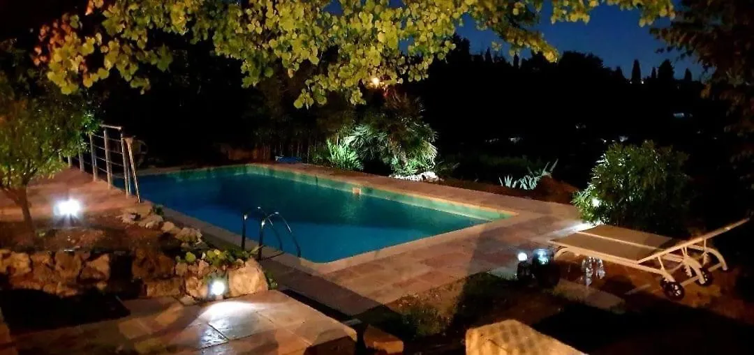 Bed and Breakfast Bastide De Marie Grasse Frühstückspension